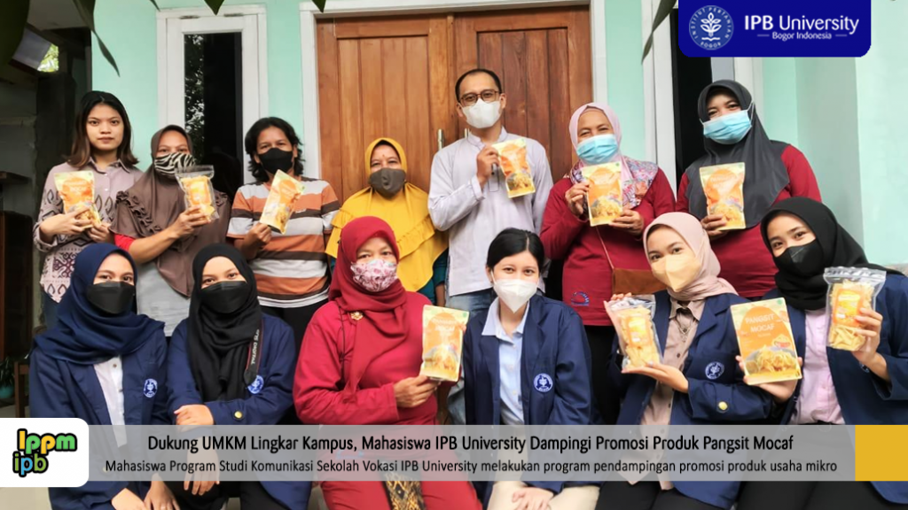 berita-DUKUNG UMKM LINGKAR KAMPUS, MAHASISWA KOMUNIKASI IPB DAMPINGI PROMOSI PRODUK PANGSIT MOCAF