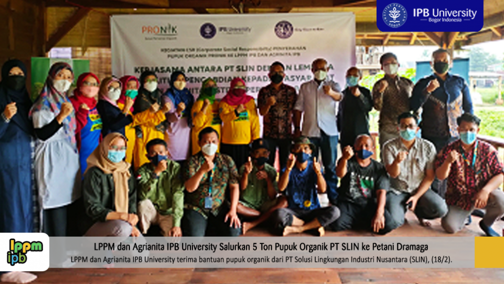 berita-lppm-dan-agrianita-ipb-university-salurkan-5-ton-pupuk-organik-pt-slin-ke-petani-dramaga-news